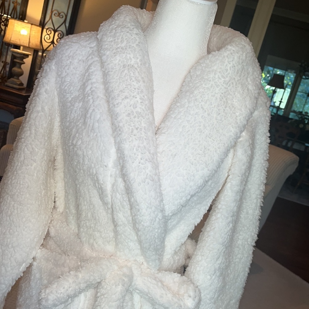 Josie Warm White Dreamcatcher Robe in L/XL - Picture 9 of 17